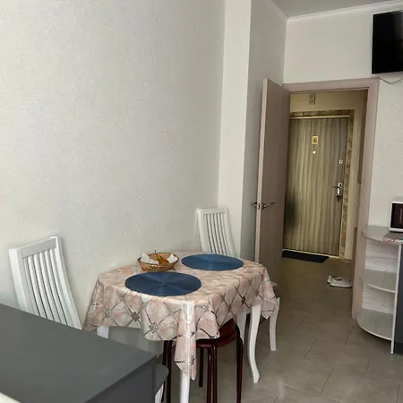 Appartement однокімнатна в одеських традиціях *