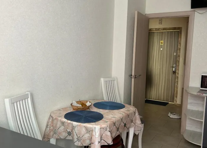 Appartement однокімнатна в одеських традиціях *